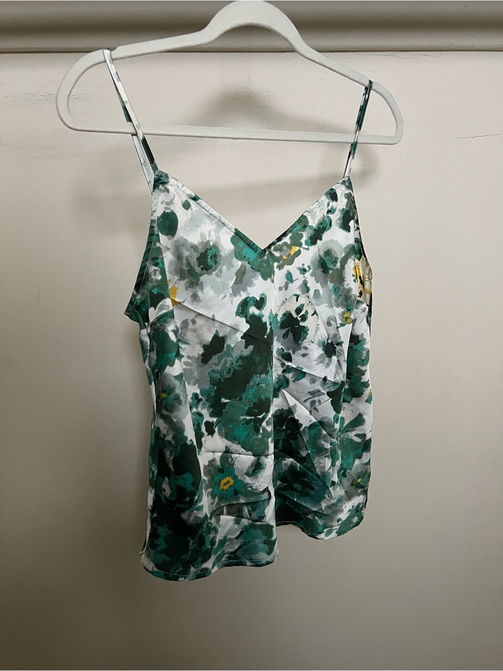 Lucky Brand Floral Green V-Neck Satin Cami Tank Top